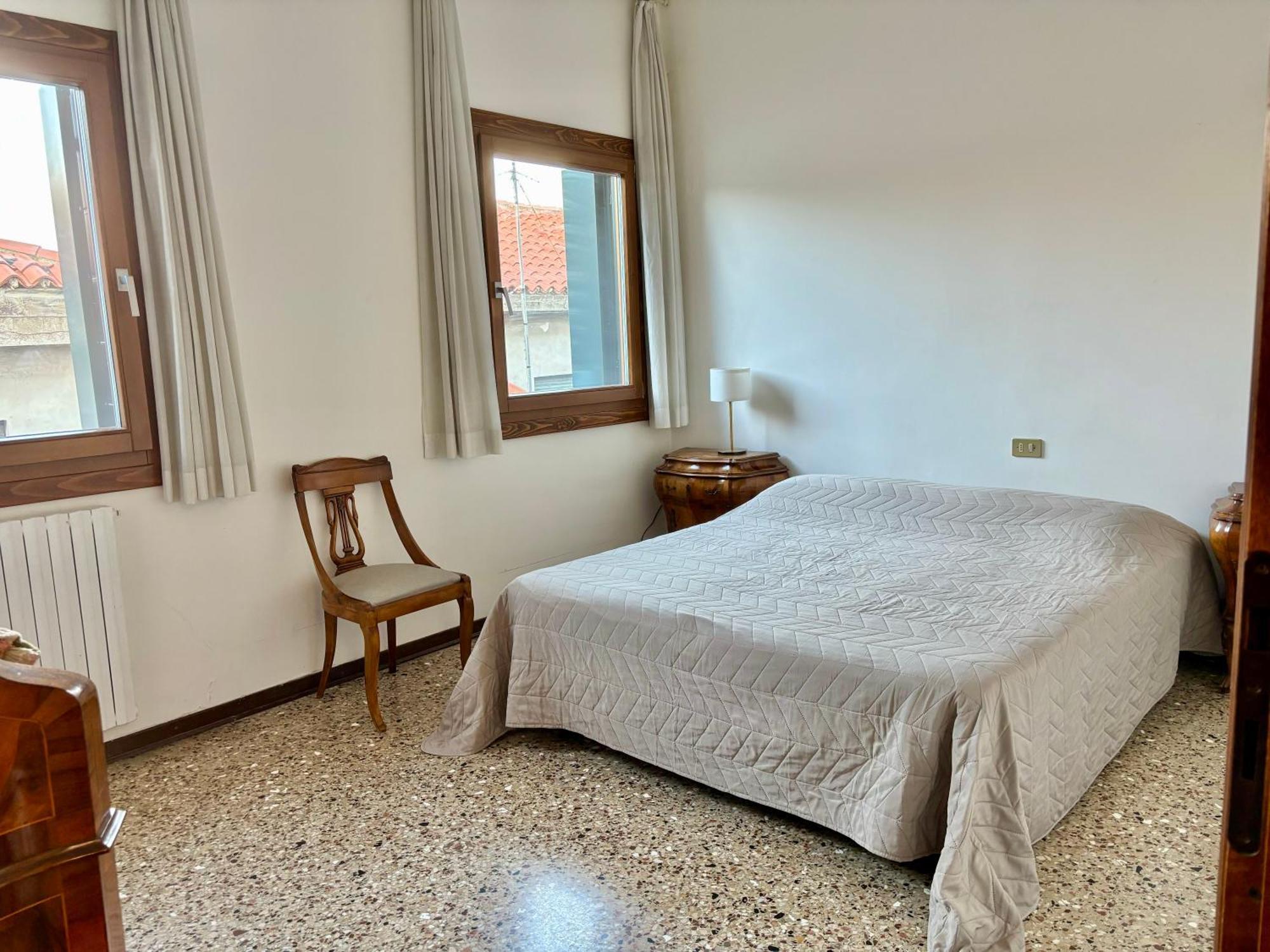 Large And Bright With Canal View Appartamento *
